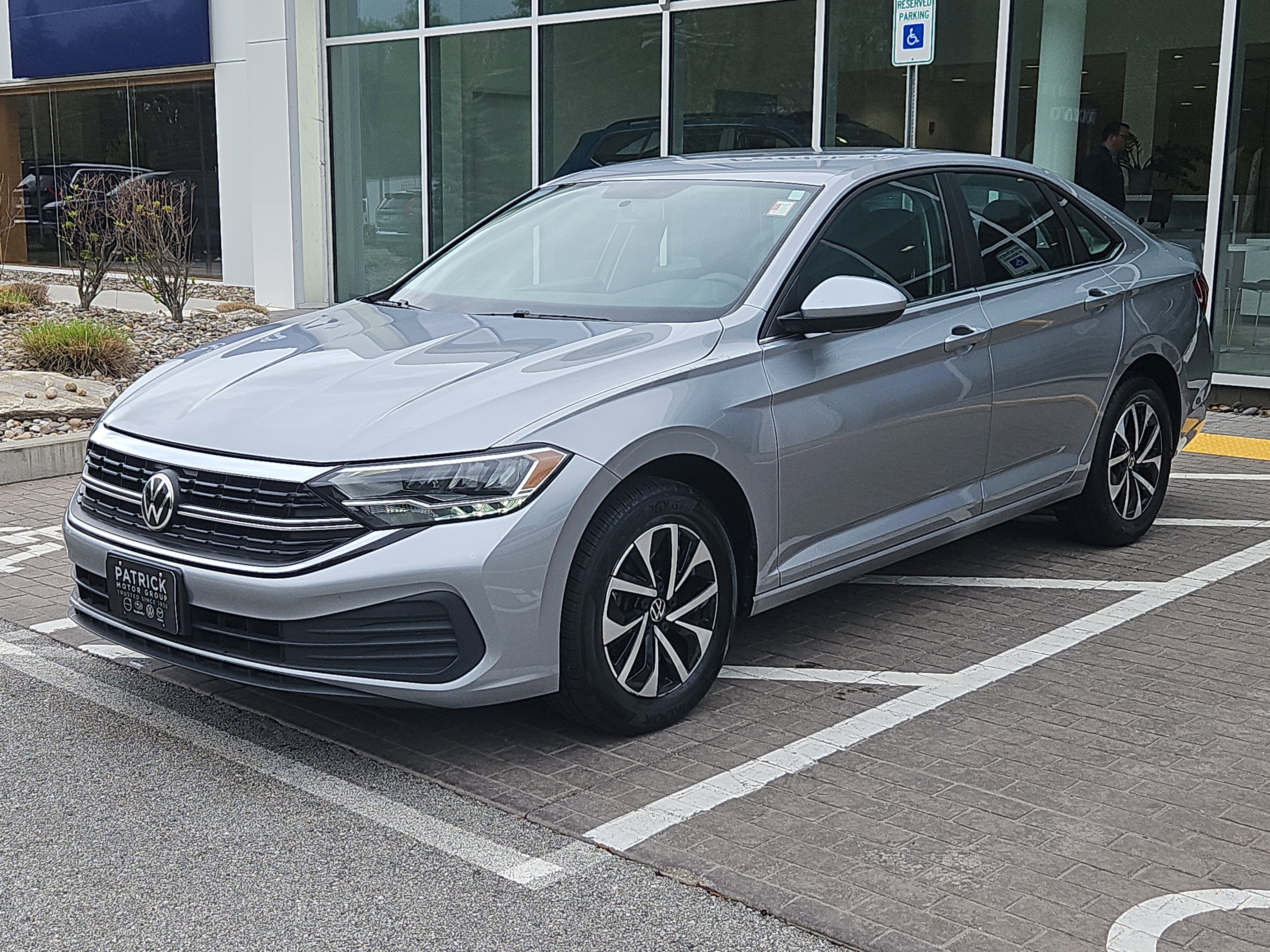 Certified 2022 Volkswagen Jetta S FWD image 20
