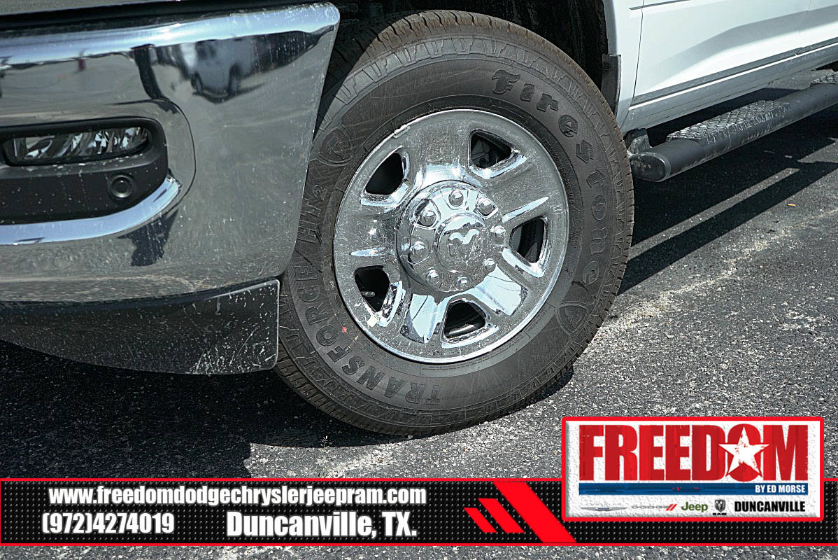 New 2025 RAM 2500 Tradesman AWD/4WD image 9