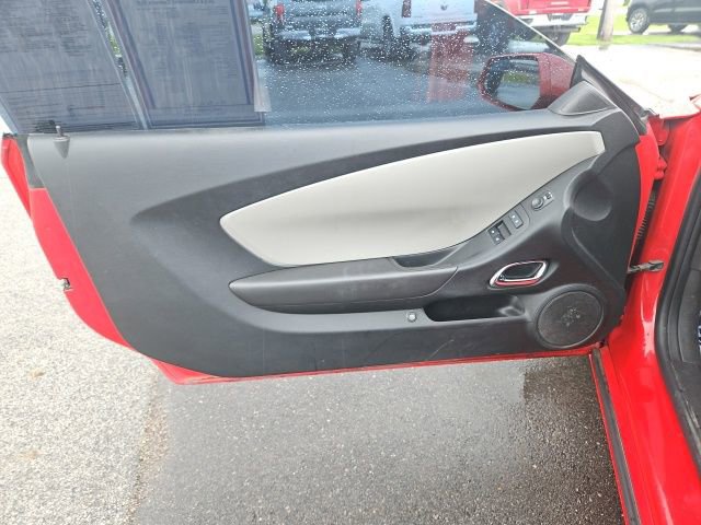 Used 2013 Chevrolet Camaro LS RWD image 10