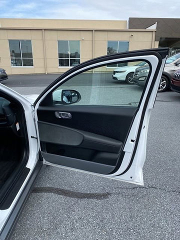 Used 2024 Hyundai Ioniq 6 SE image 13