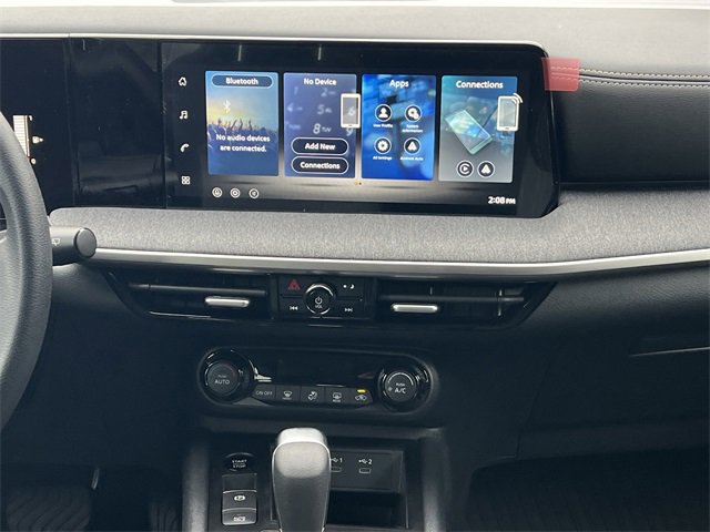 New 2026 Nissan Kicks SV w/ Illumination Package image 5