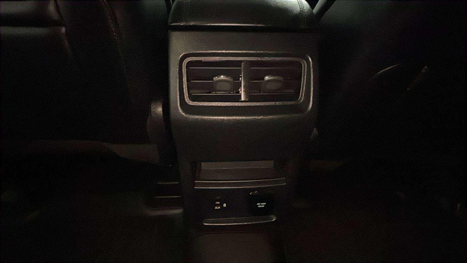 Certified 2022 Ford Edge SEL w/ Convenience Package image 10