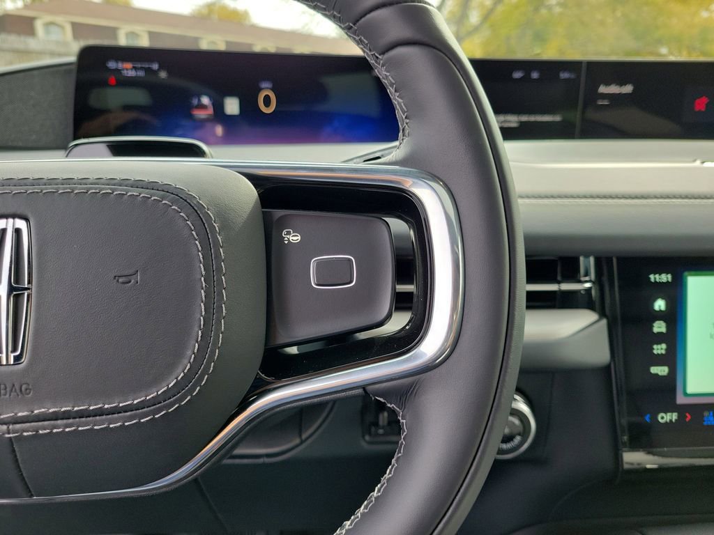 New 2025 Lincoln Navigator L Reserve w/ Jet Appearance Package image 24