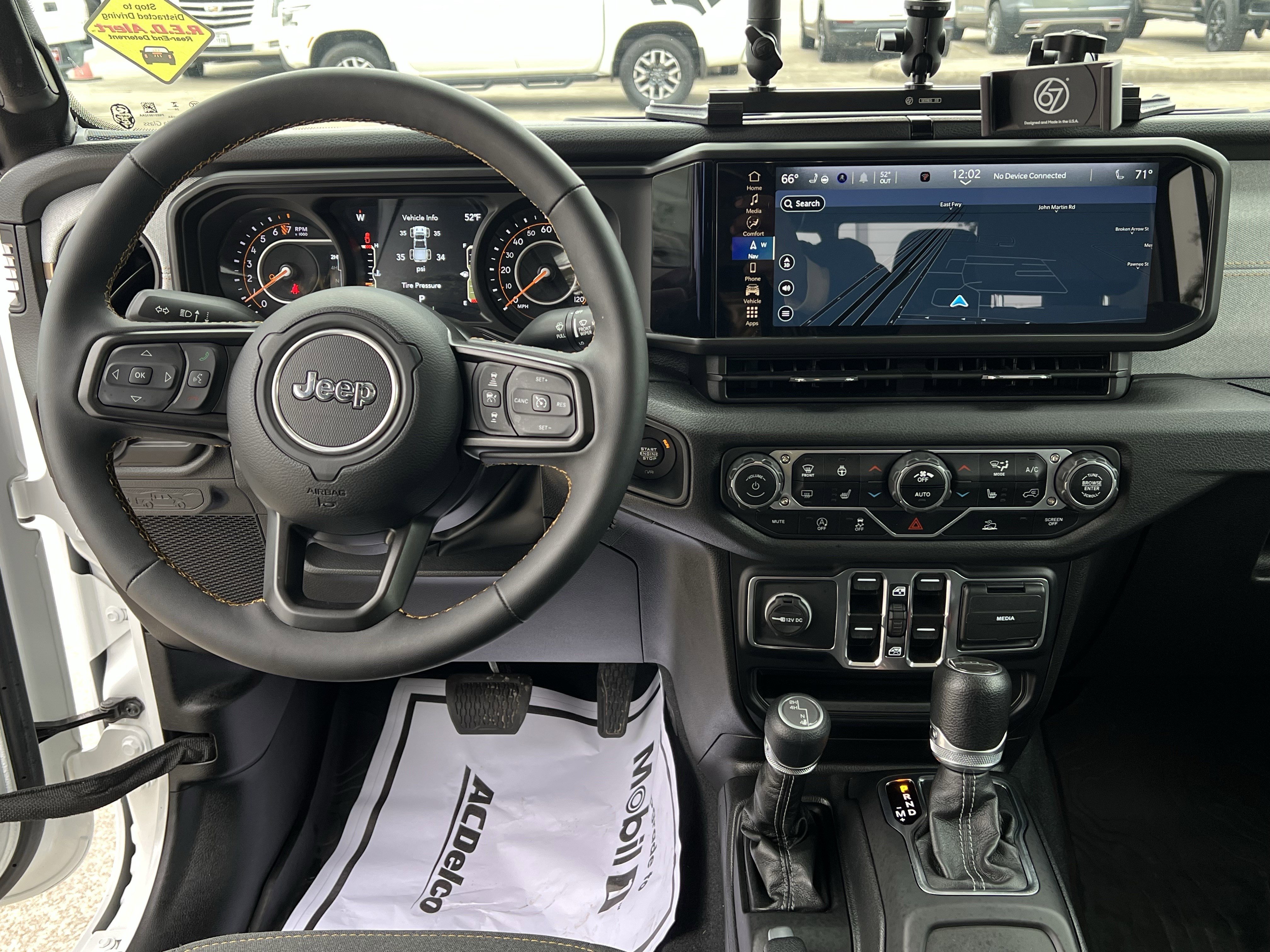 Used 2024 Jeep Gladiator Sport image 10