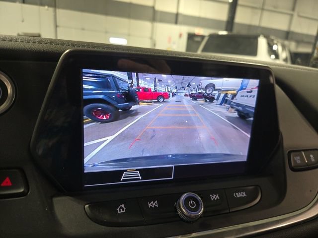 Used 2022 Chevrolet Blazer LT FWD image 17