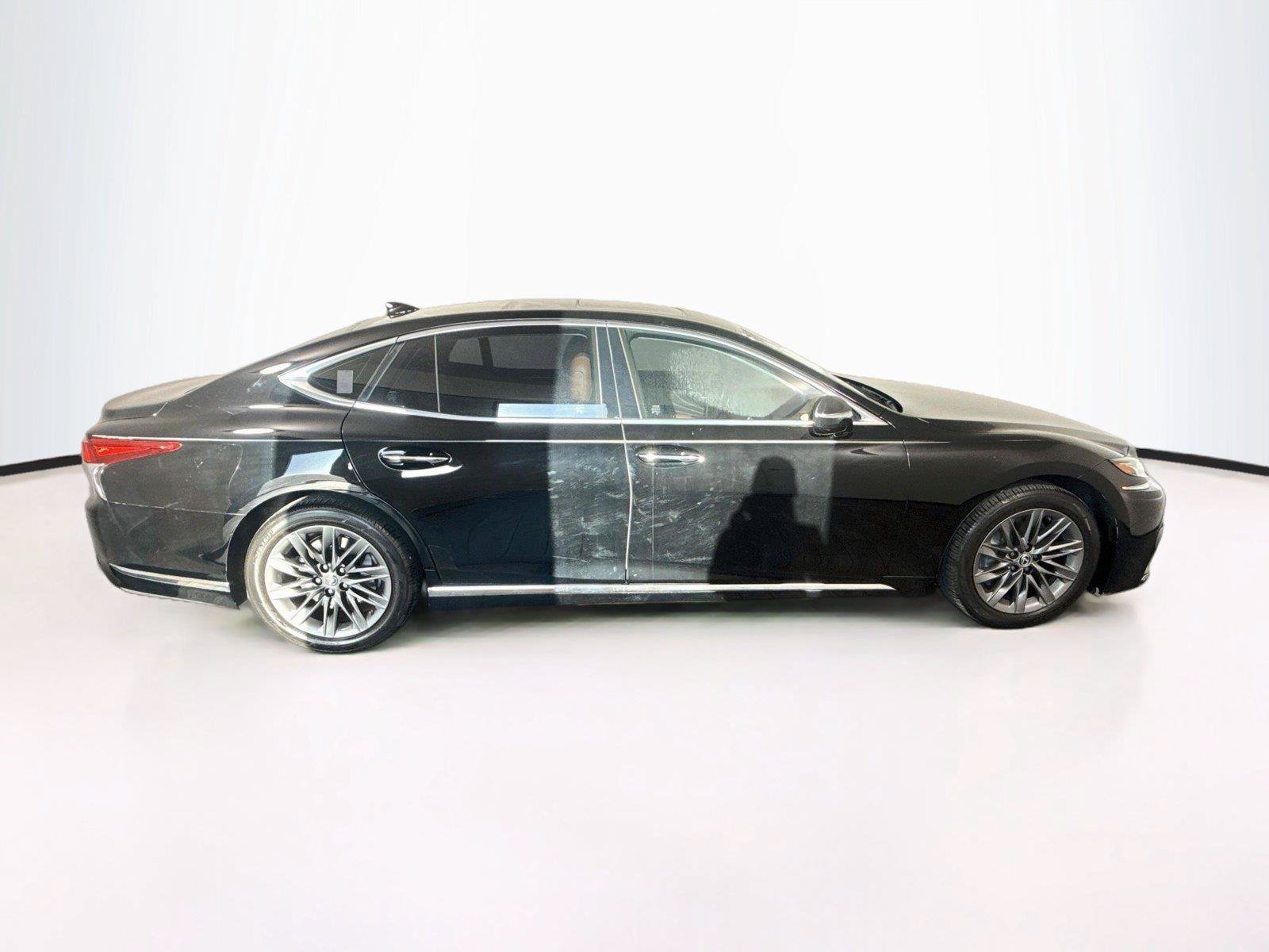 Used 2018 Lexus LS 500 w/ Accessory Package (Z2) RWD image 6