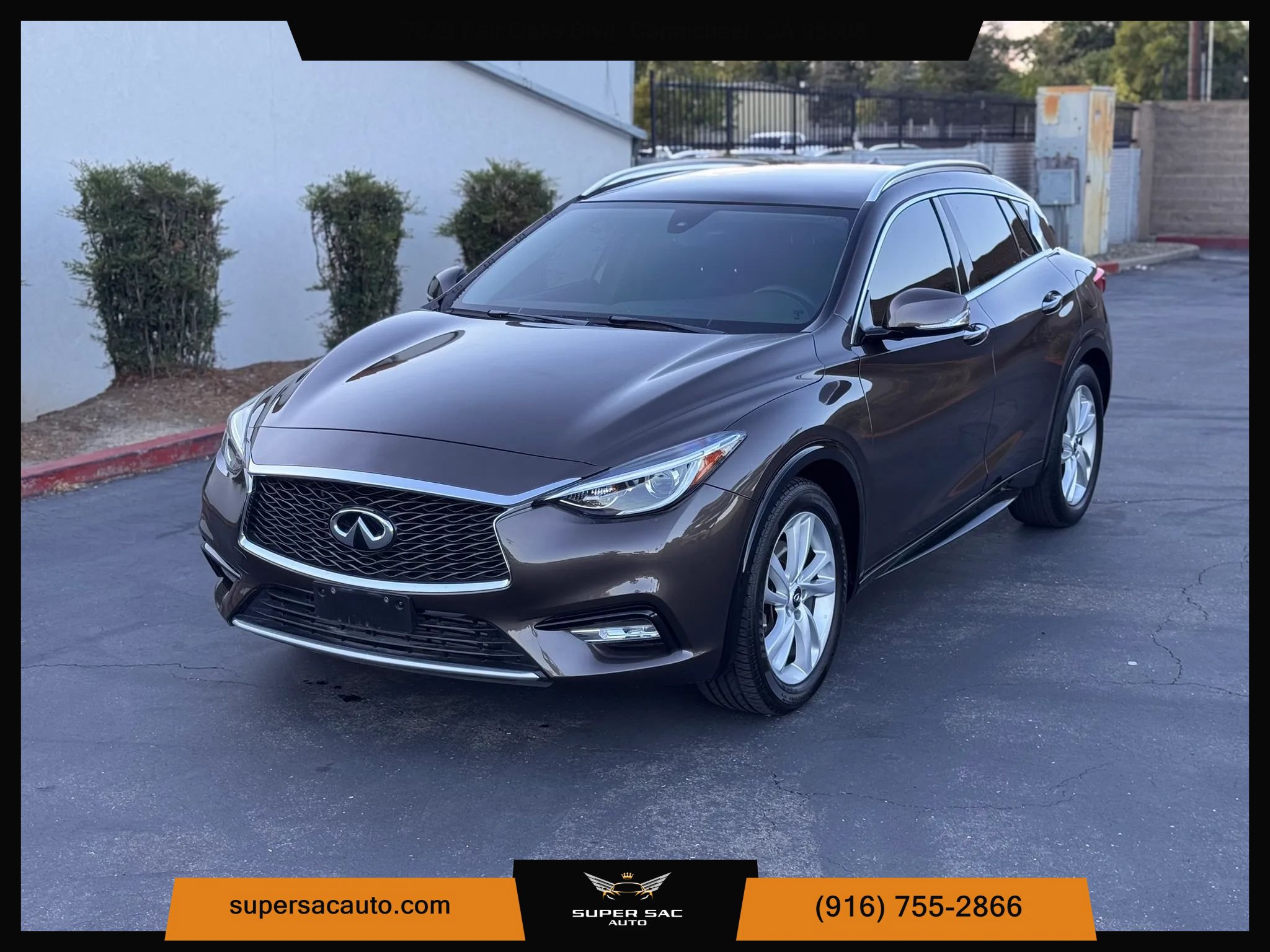 Used 2017 INFINITI QX30 Premium w/ Cargo Package