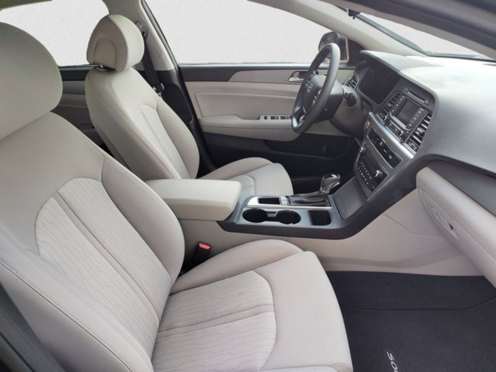 Used 2016 Hyundai Sonata SE image 18