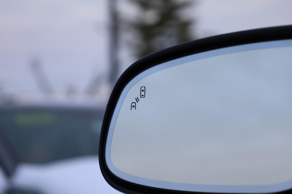 Used 2014 Ford Taurus Limited w/ Equipment Group 301A image 20