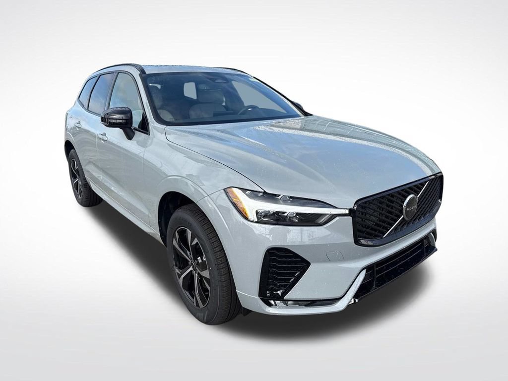 New 2026 Volvo XC60 B5 Core AWD/4WD image 1