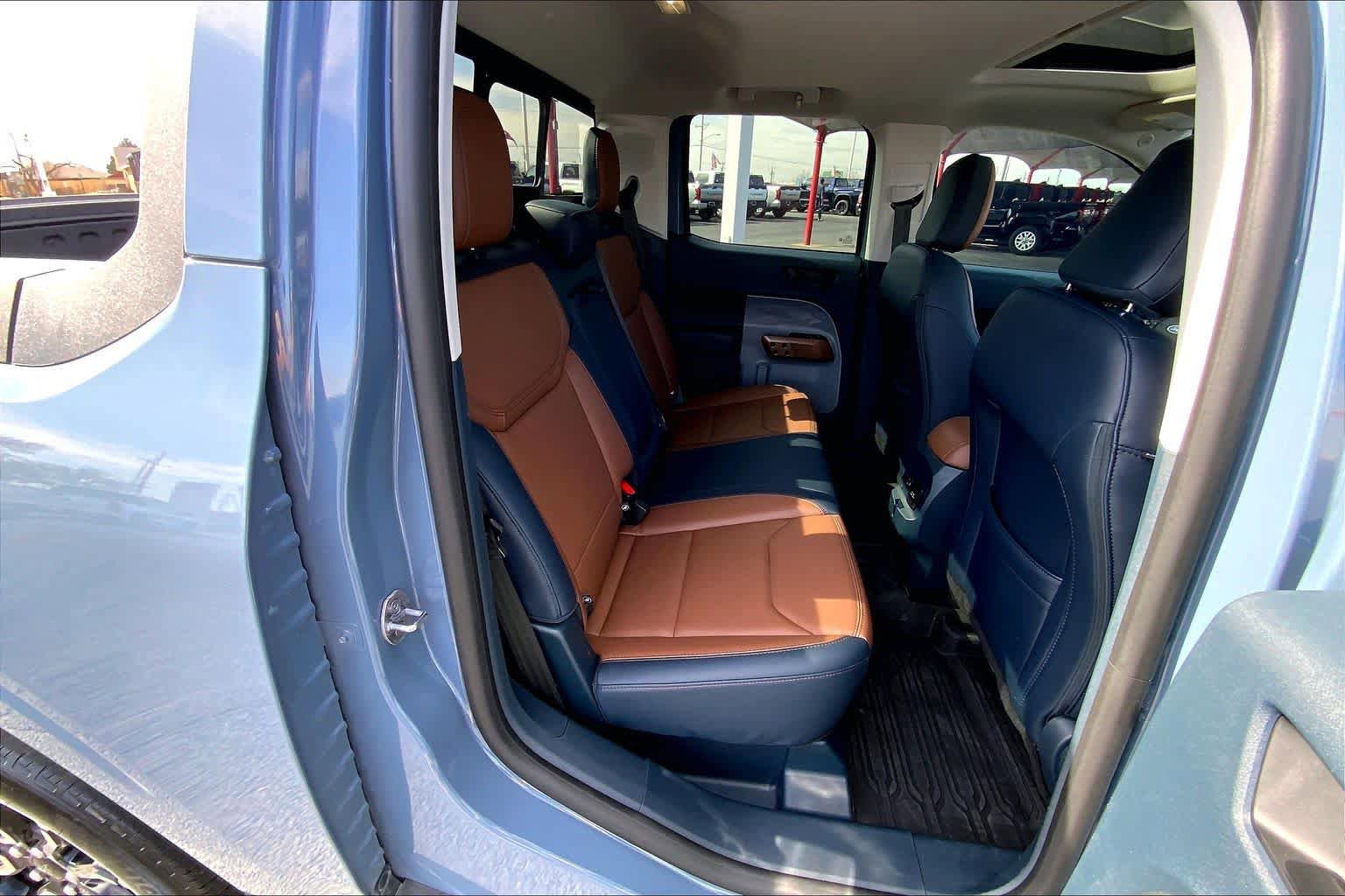 Certified 2024 Ford Maverick Lariat image 20