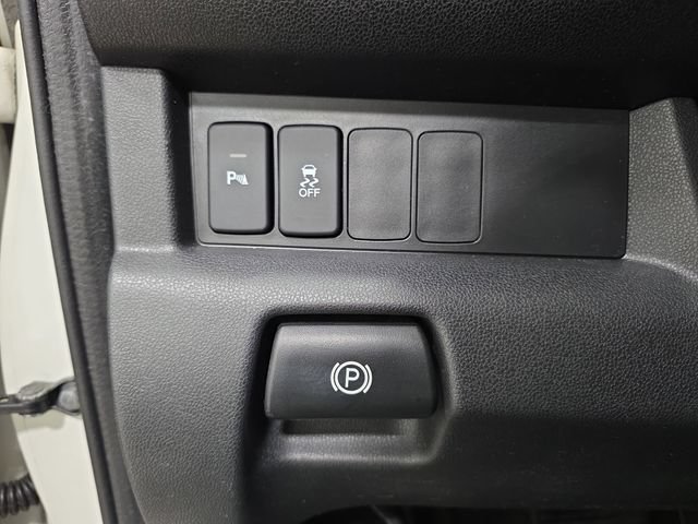Used 2015 Honda Pilot Touring image 25