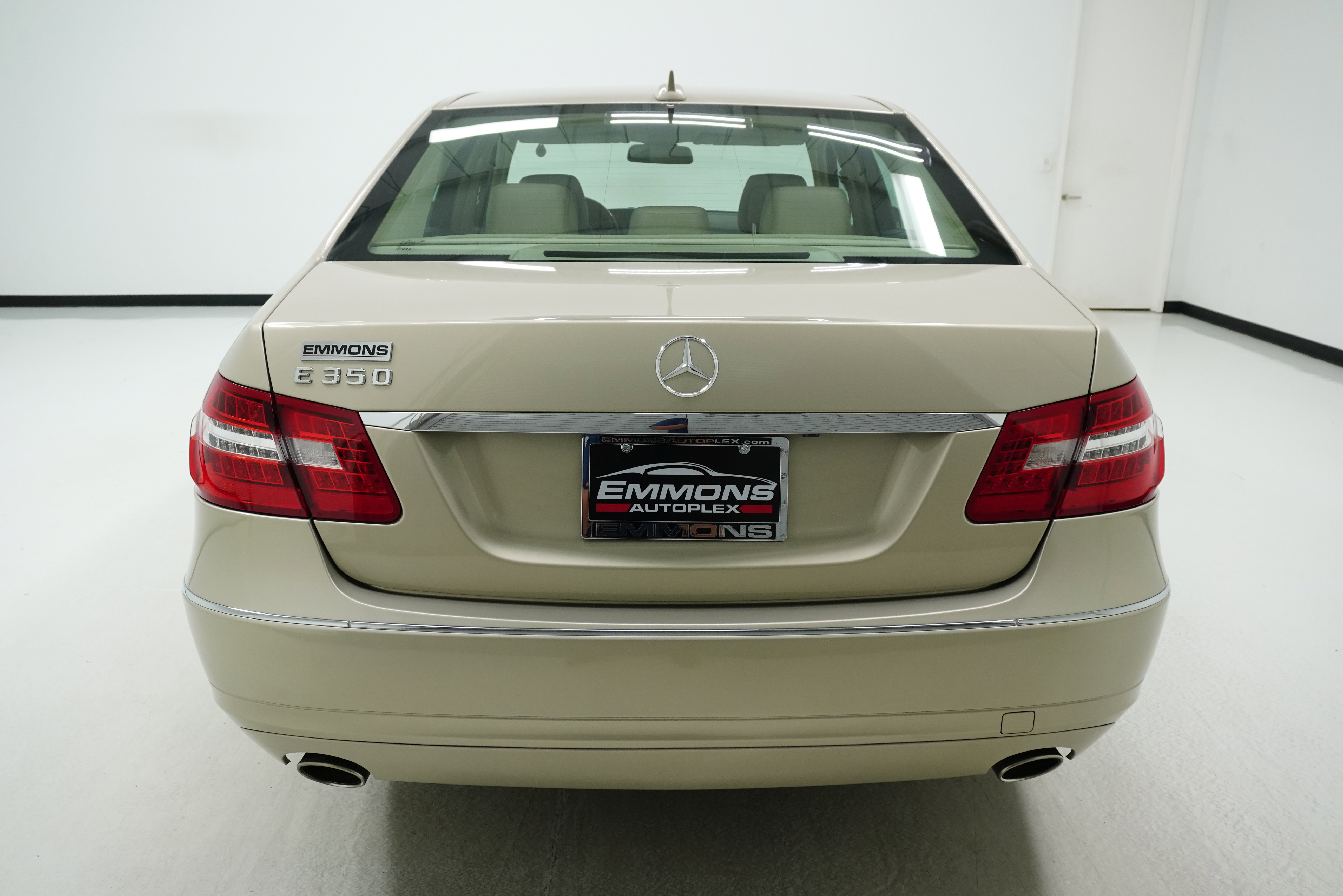 Used 2011 Mercedes-Benz E 350 Sedan image 5