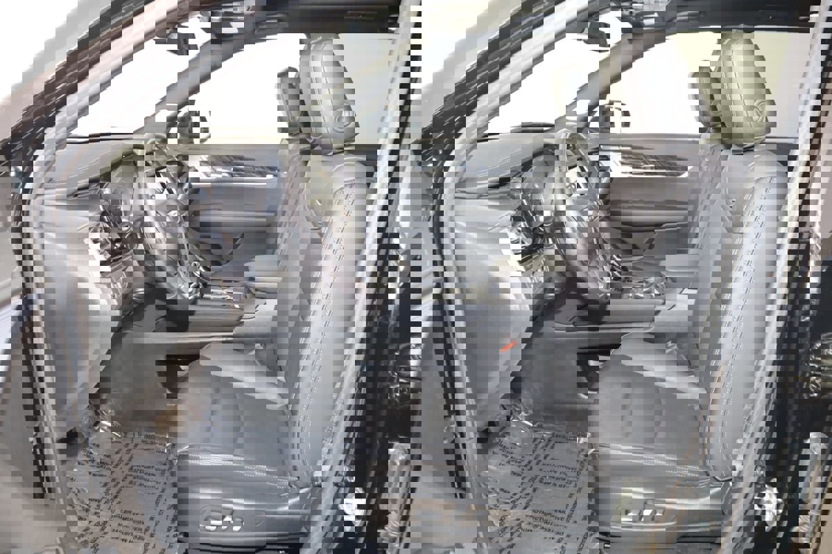 Used 2024 Cadillac XT6 Premium Luxury w/ LPO, Floor Liner Package AWD/4WD image 12