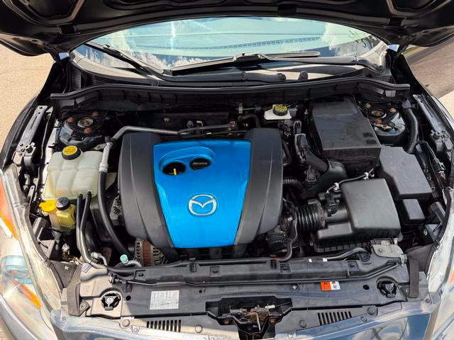 Used 2012 MAZDA MAZDA3 i Touring FWD image 8