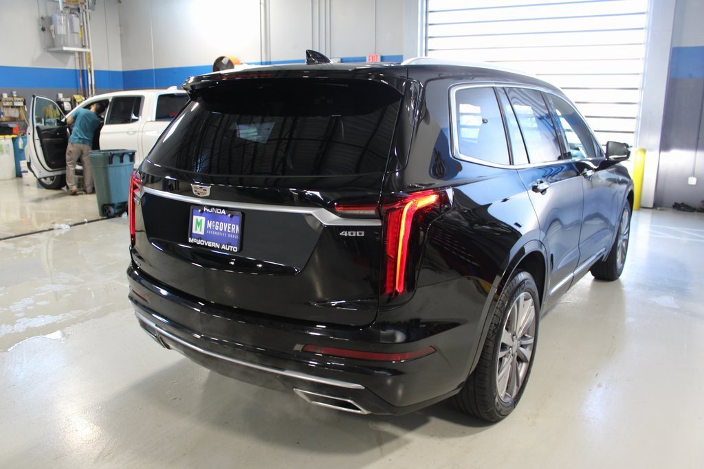 Used 2020 Cadillac XT6 Premium Luxury image 47