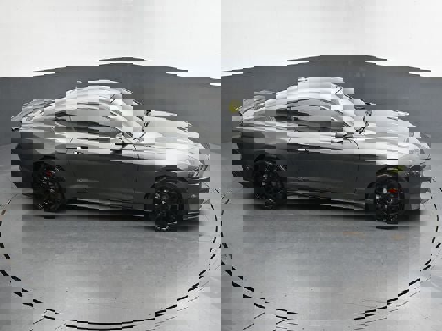 Used 2020 Ford Mustang EcoBoost image 24