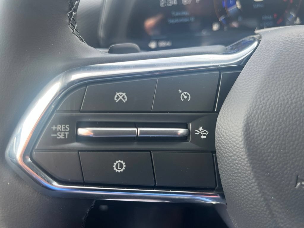 New 2027 Chevrolet Equinox LT FWD image 15