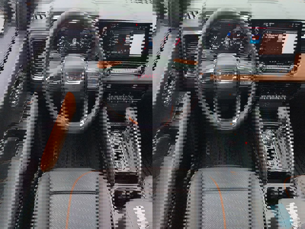 Certified 2025 GMC Canyon AT4 w/ AT4 Premium Package image 24