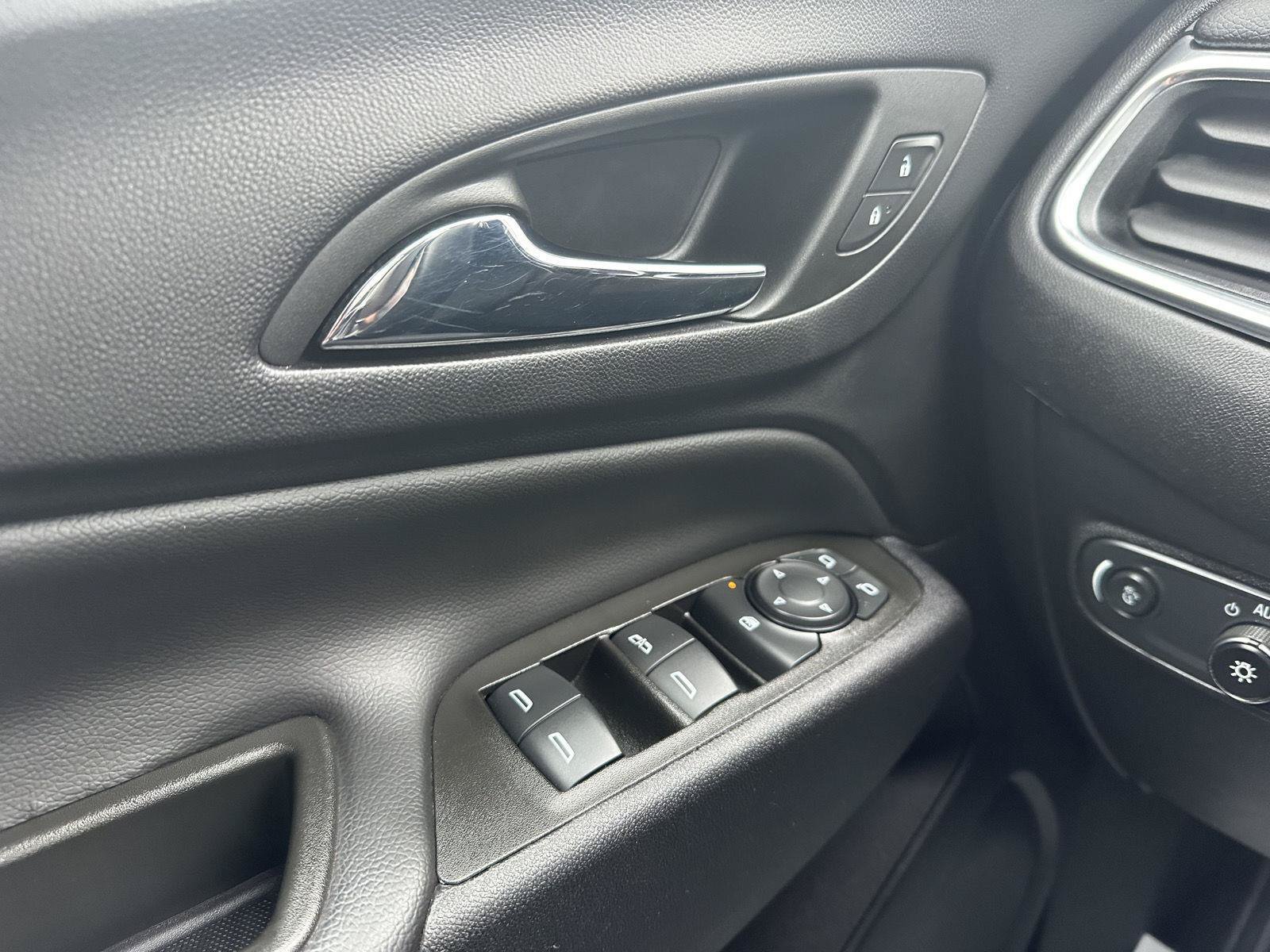 Certified 2024 Chevrolet Equinox LT AWD/4WD image 53
