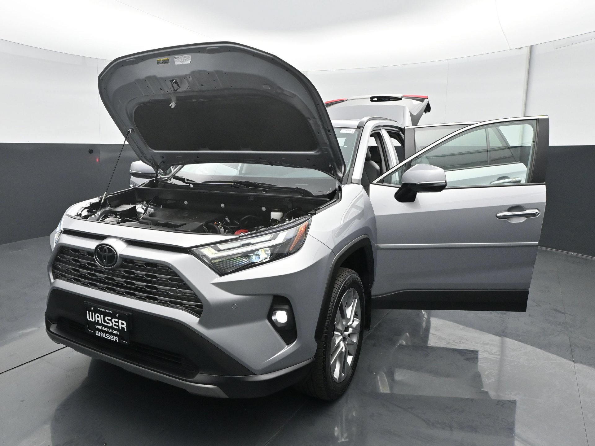 Used 2024 Toyota RAV4 Limited w/ Weather Package AWD/4WD image 32