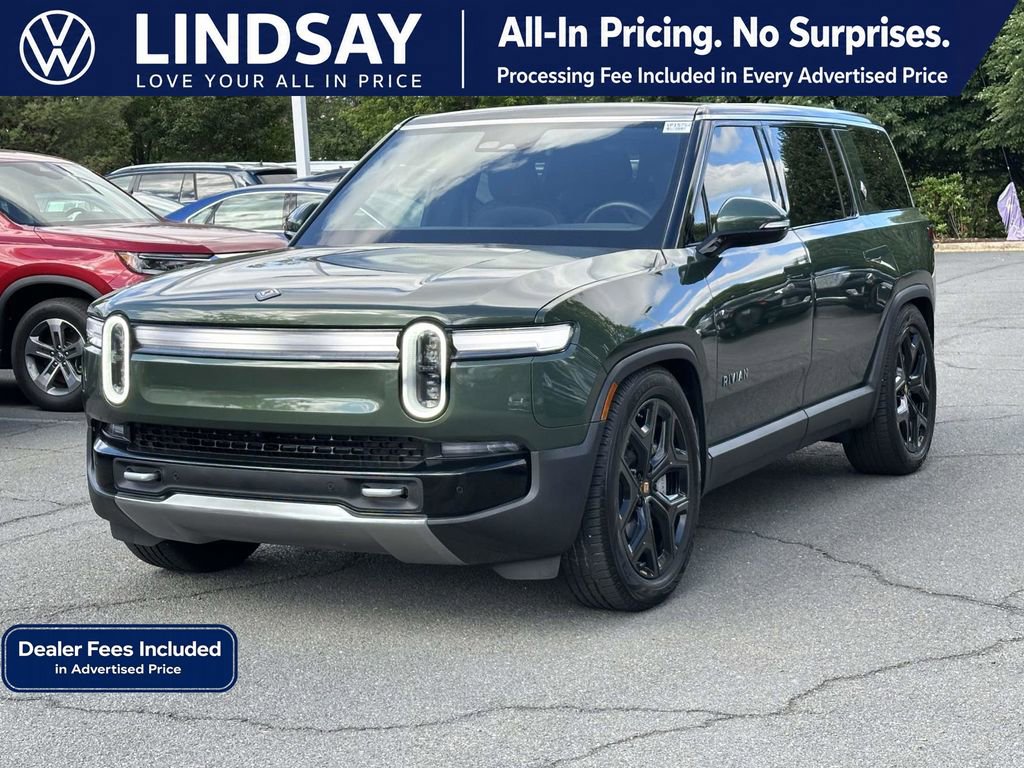 Used 2025 Rivian R1S Adventure AWD/4WD image 4