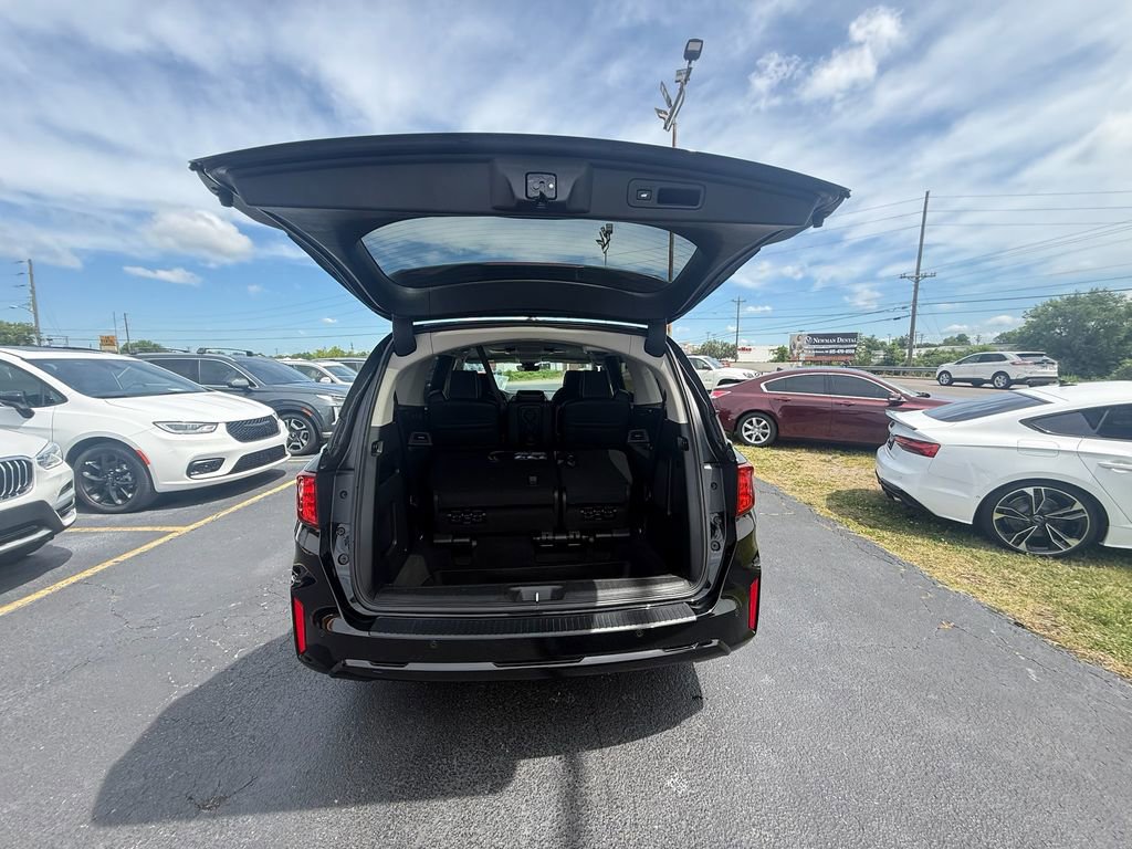 Used 2026 Honda Odyssey Touring image 5