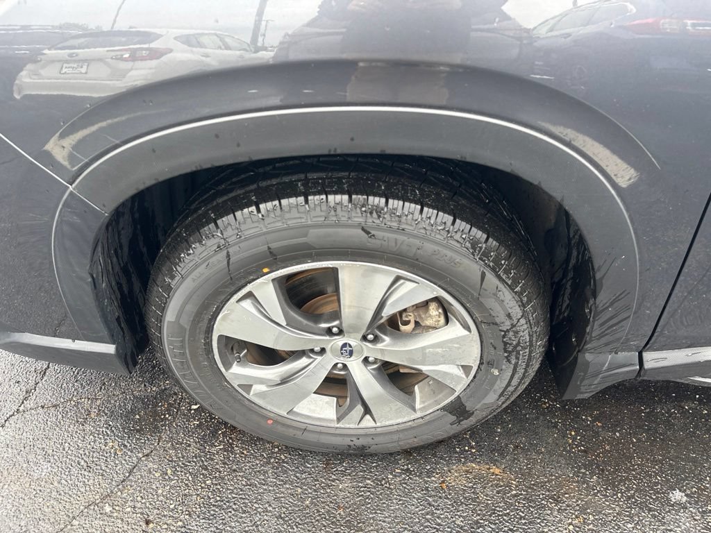 Certified 2024 Subaru Ascent Premium w/ Convenience Package AWD/4WD image 7