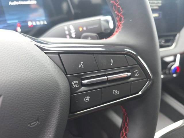 New 2026 Chevrolet Equinox RS w/ Safety and Technology Package image 18