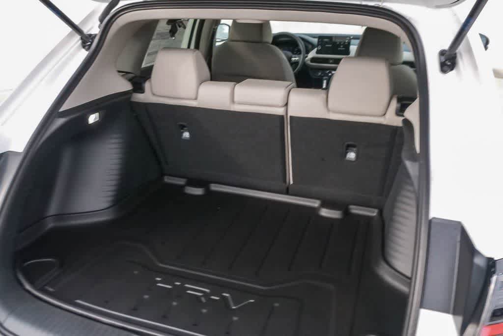 New 2026 Honda HR-V LX image 11