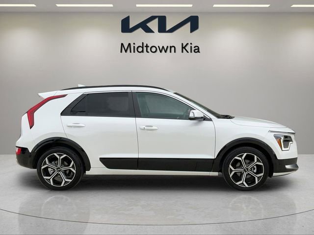 Certified 2025 Kia Niro EX Touring image 2