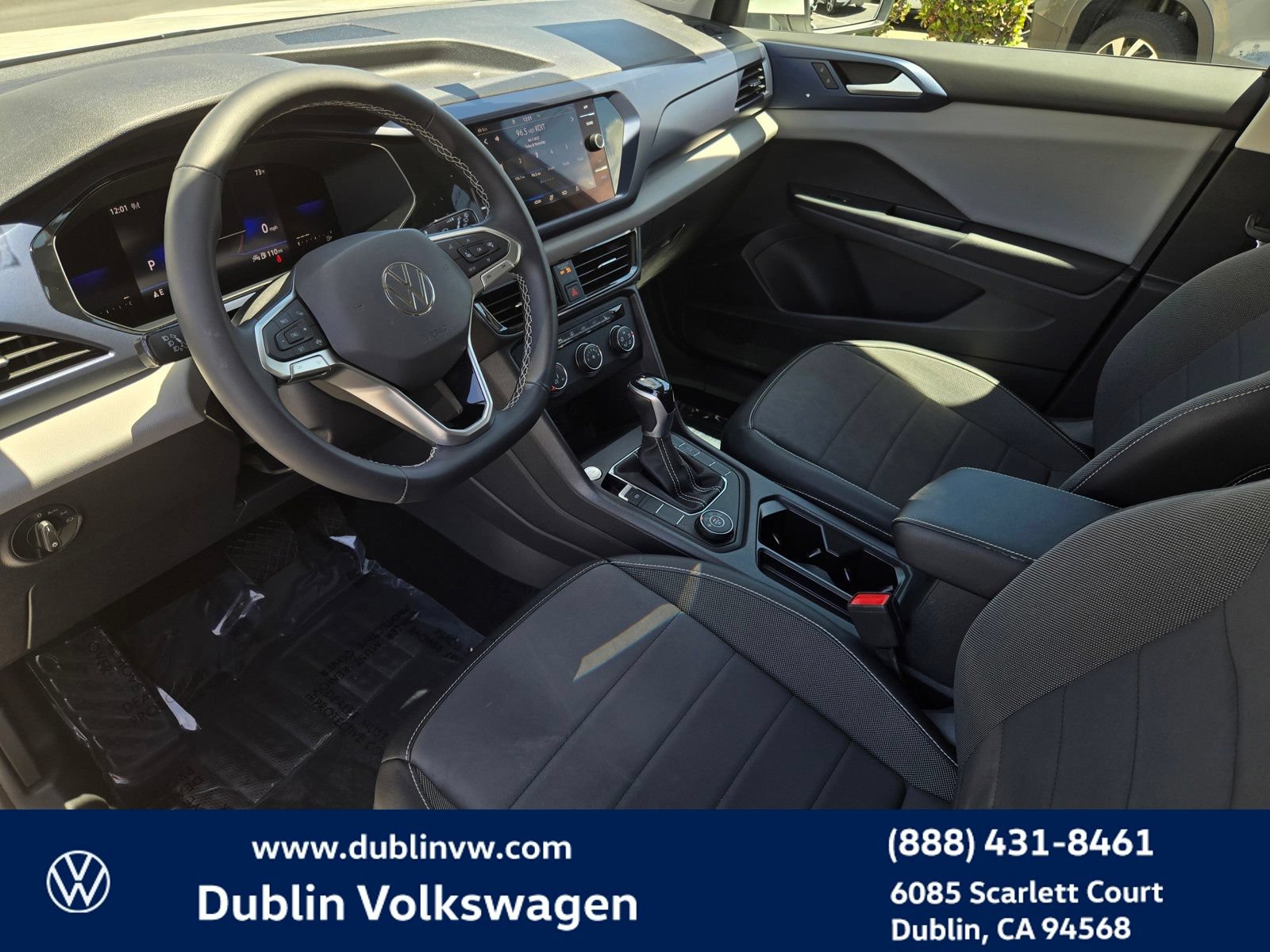 Used 2022 Volkswagen Taos SE AWD/4WD image 9