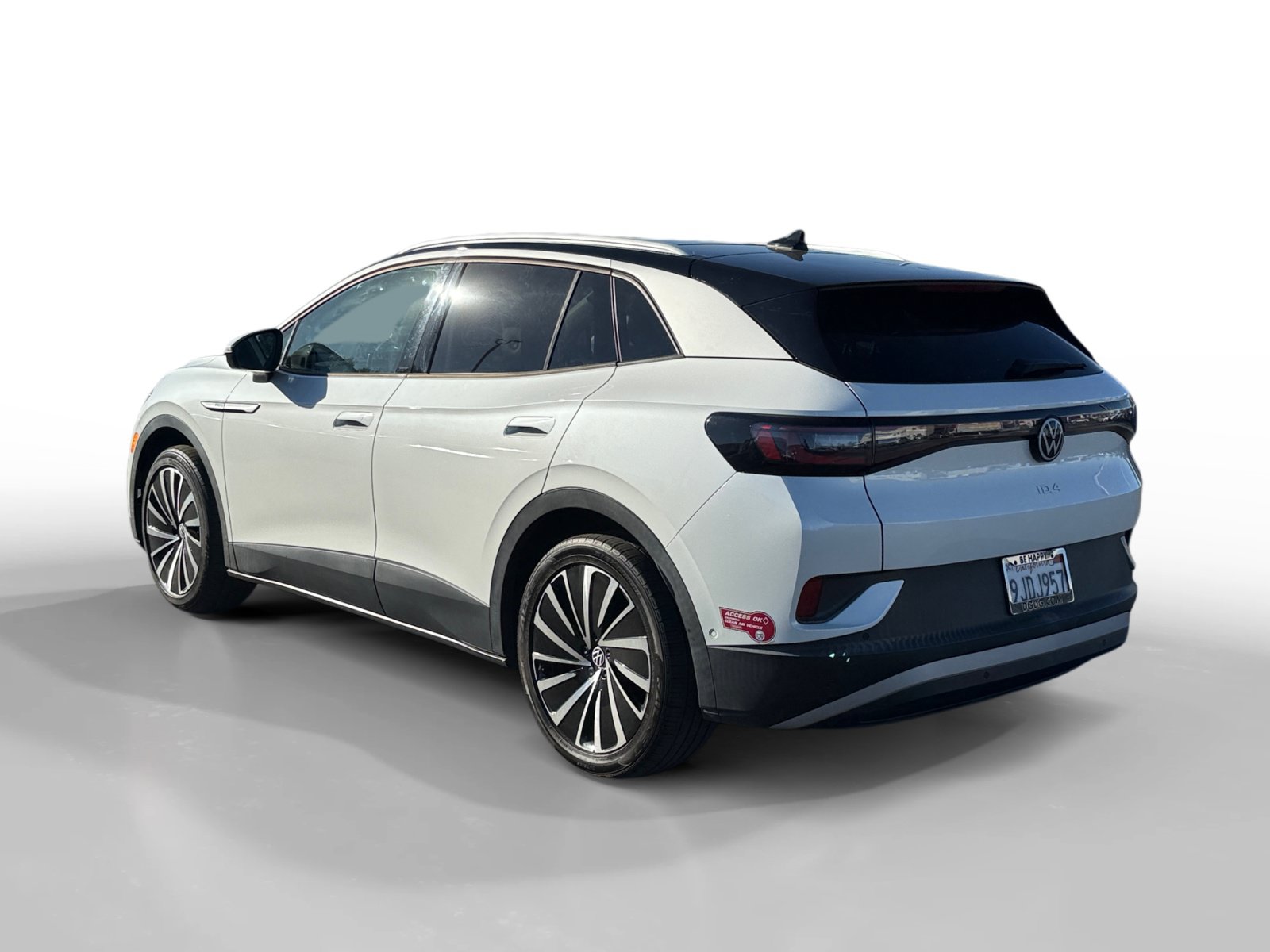 Certified 2023 Volkswagen ID.4 Pro S Plus RWD image 3