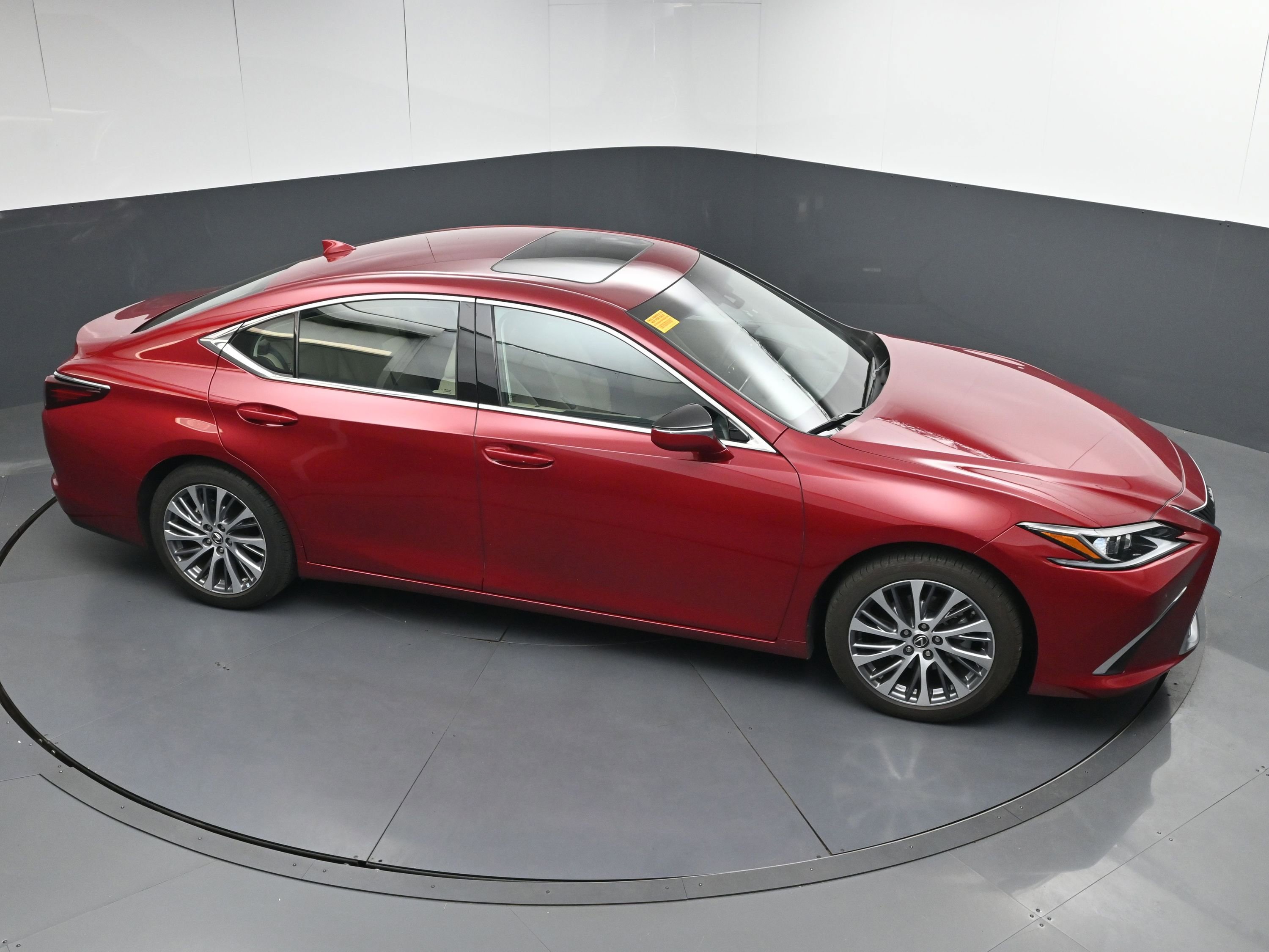 Used 2019 Lexus ES 350 image 34