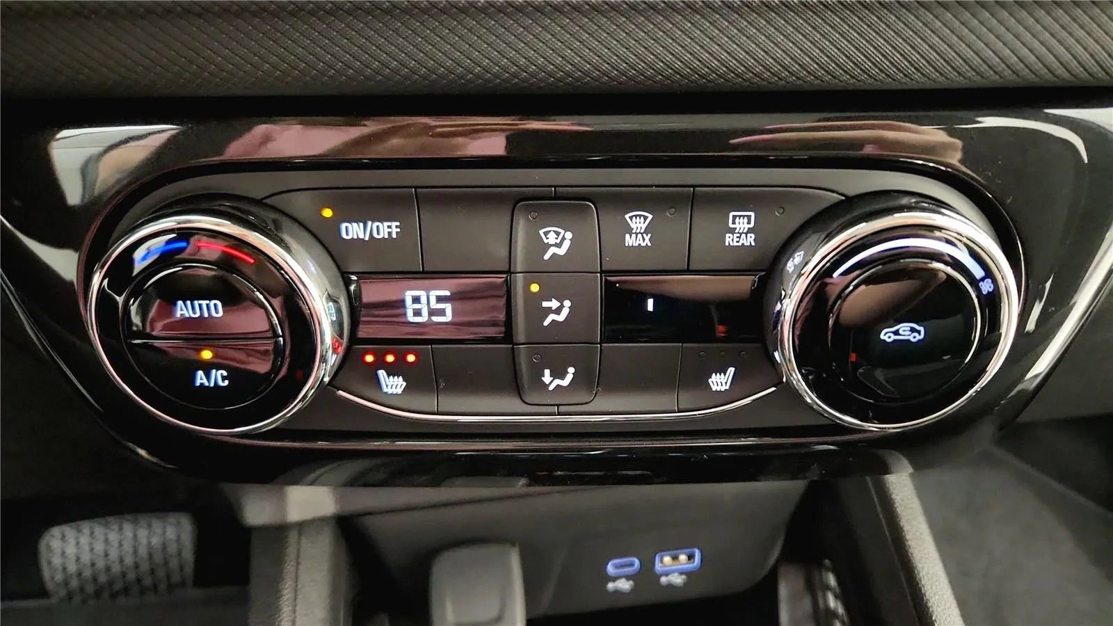 New 2026 Chevrolet TrailBlazer LT w/ Convenience Package image 30