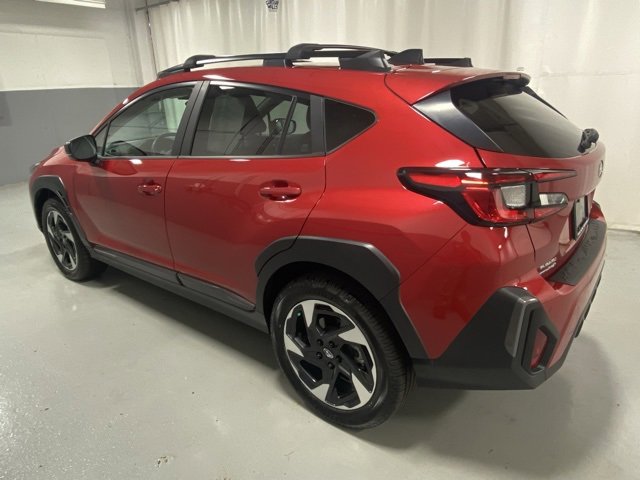 Used 2024 Subaru Crosstrek 2.5i Limited image 2