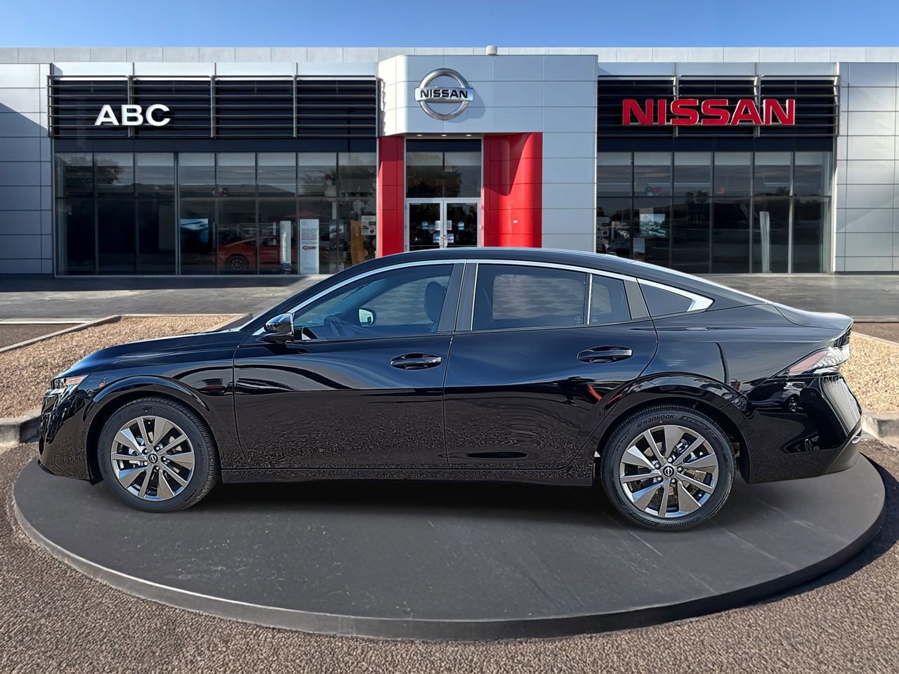 New 2026 Nissan Sentra SL w/ Floor Mat Package image 8