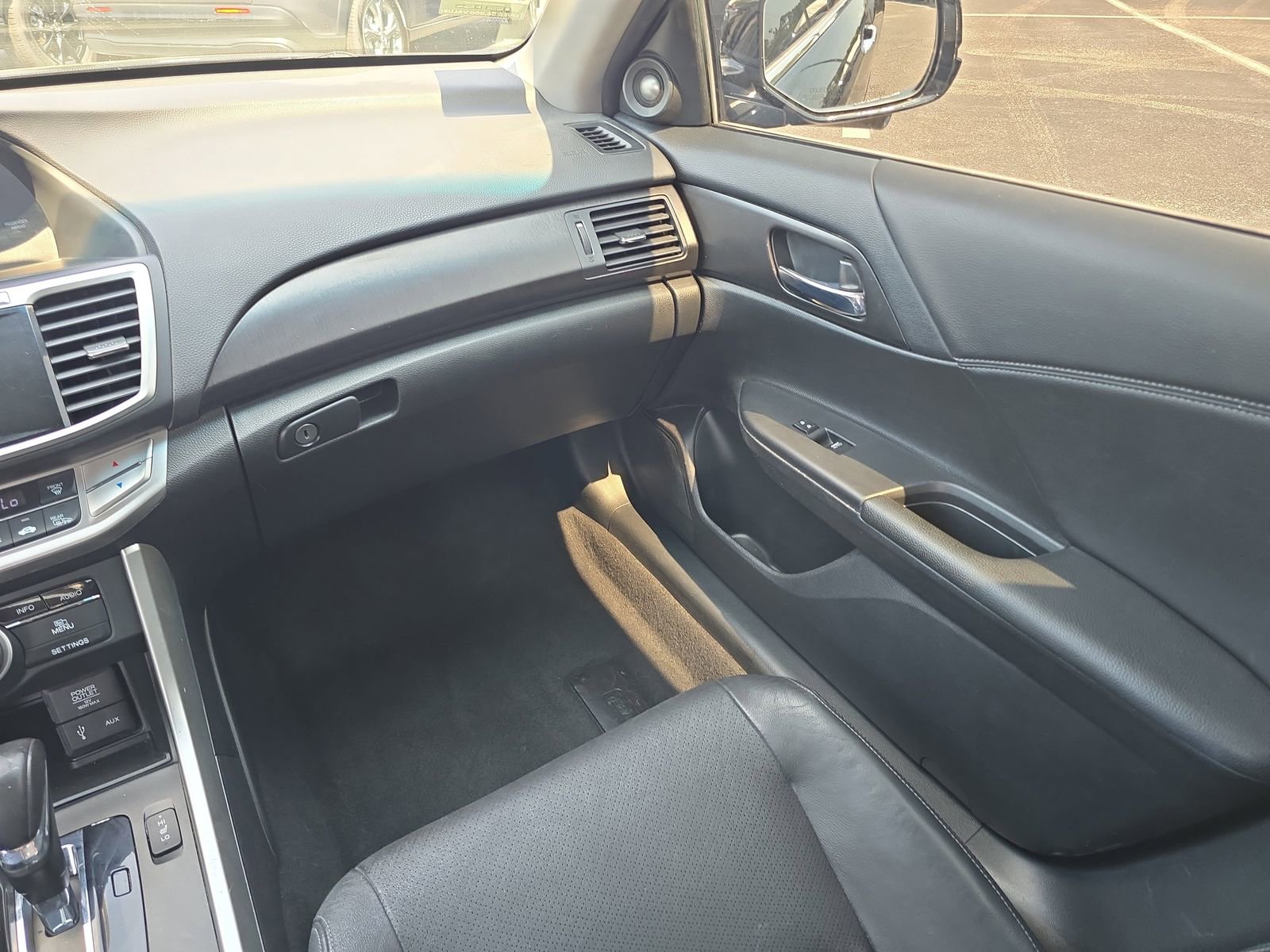 Used 2015 Honda Accord EX-L image 12