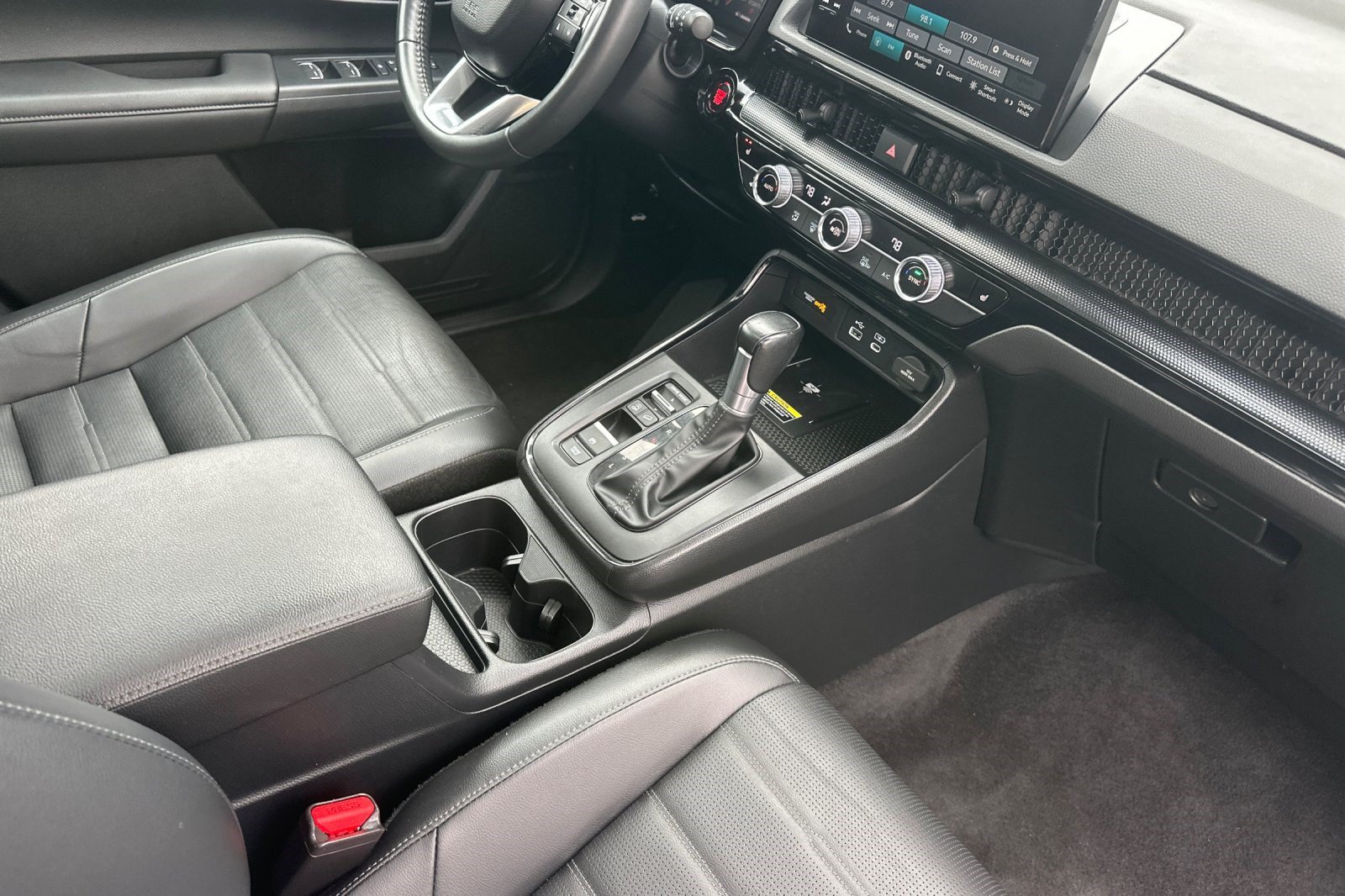 Used 2024 Honda CR-V EX-L image 33
