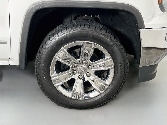 Used 2018 GMC Sierra 1500 SLT AWD/4WD image 39