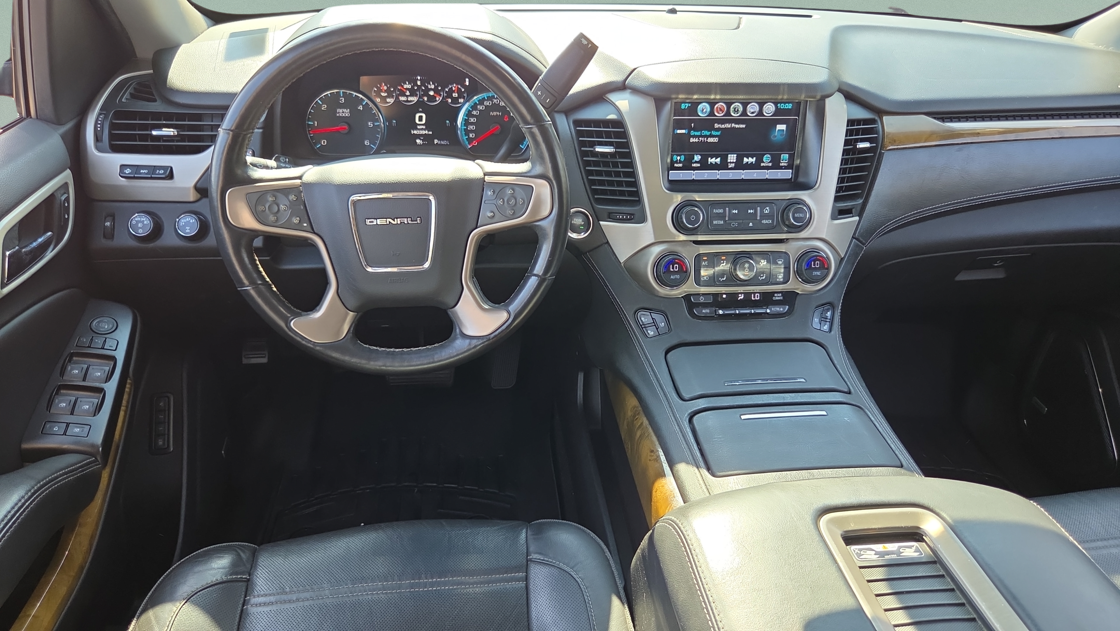 Used 2017 GMC Yukon XL Denali w/ Open Road Package AWD/4WD image 11