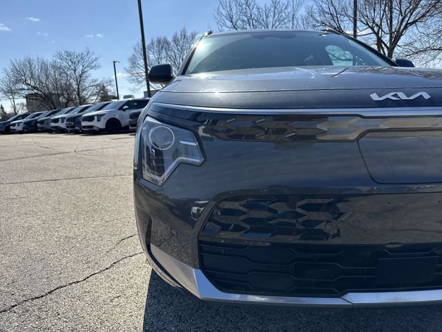 New 2025 Kia Niro Wind w/ Wind Preserve Package FWD image 28