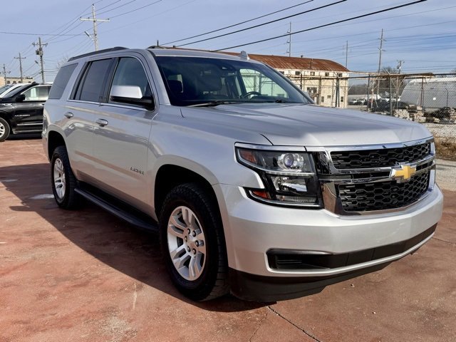 Used 2017 Chevrolet Tahoe LT image 3