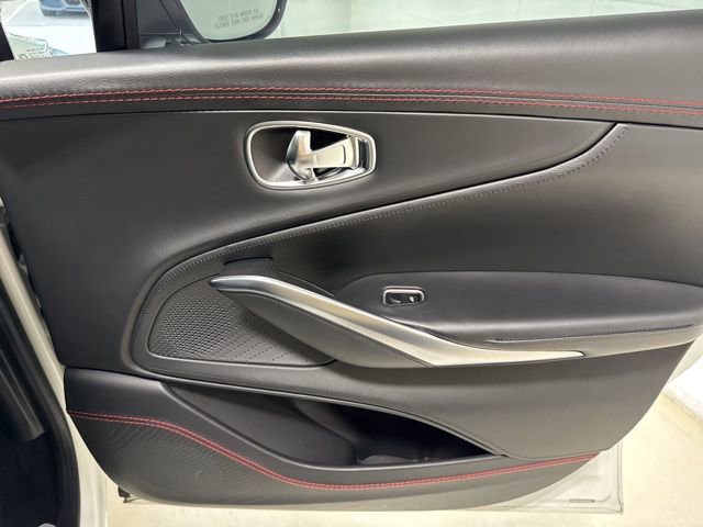 Used 2021 Aston Martin DBX image 52