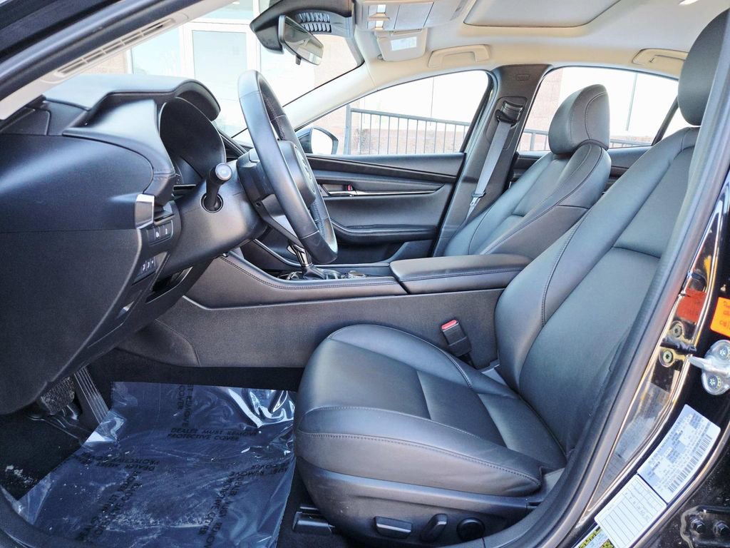 Used 2025 MAZDA MAZDA3 s image 12