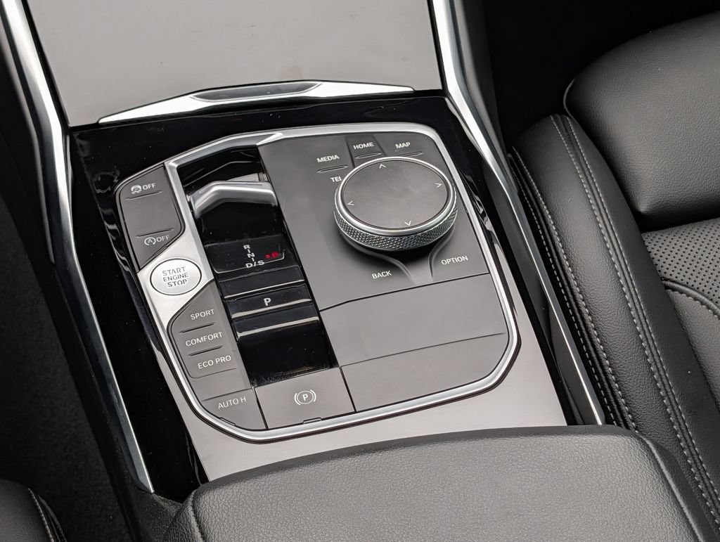 Used 2023 BMW 330i Sedan RWD image 15