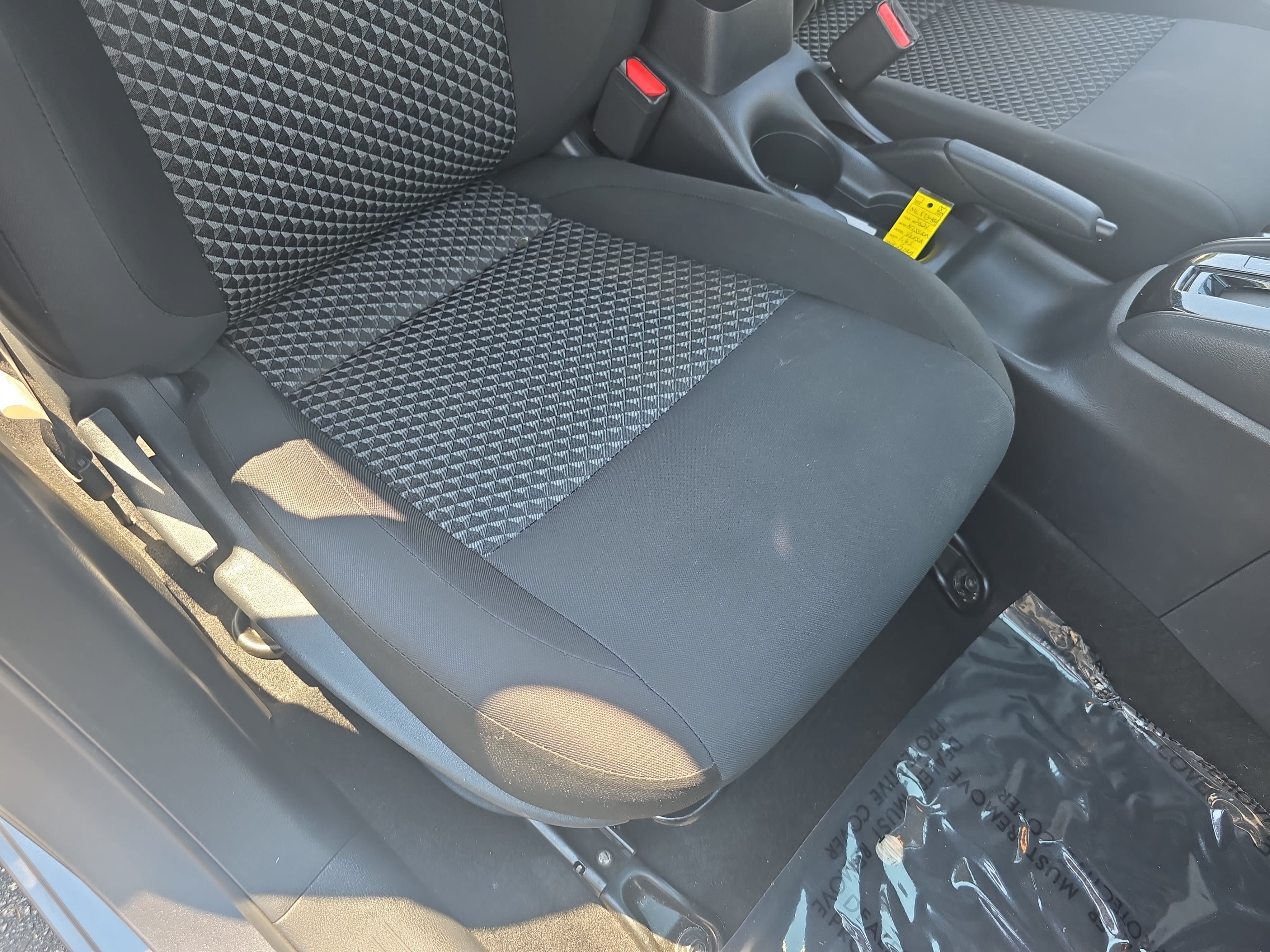 Used 2021 Nissan Versa S FWD image 10