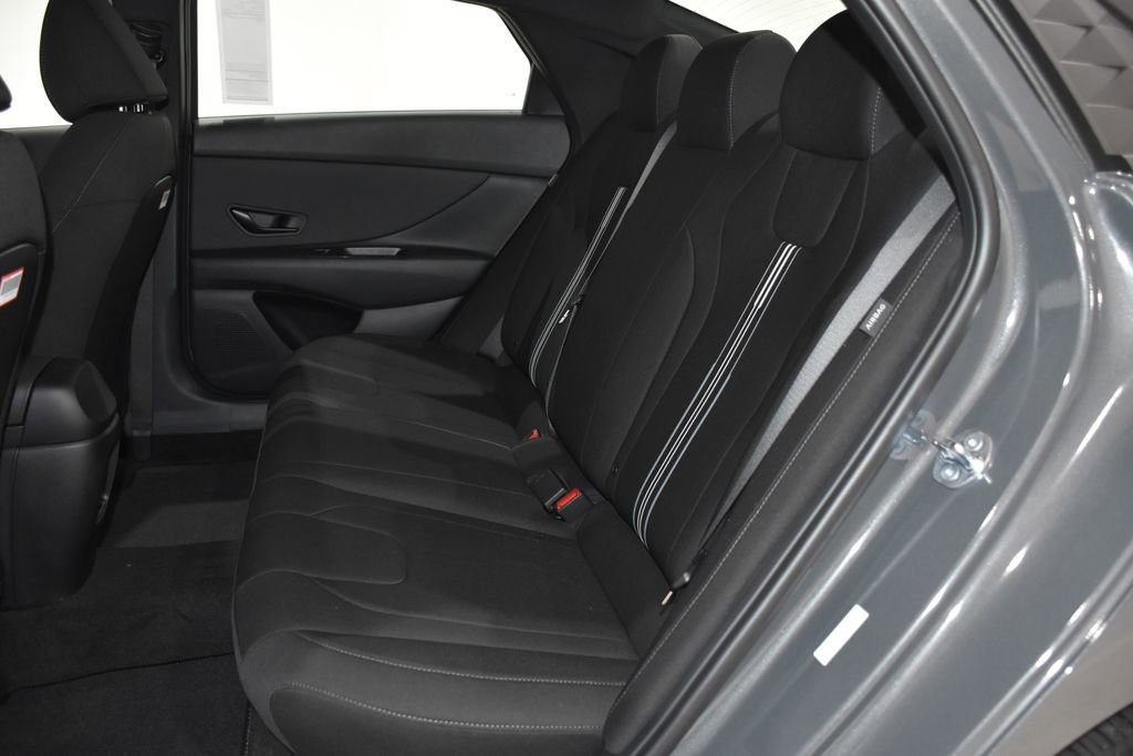 New 2026 Hyundai Elantra Sport image 27