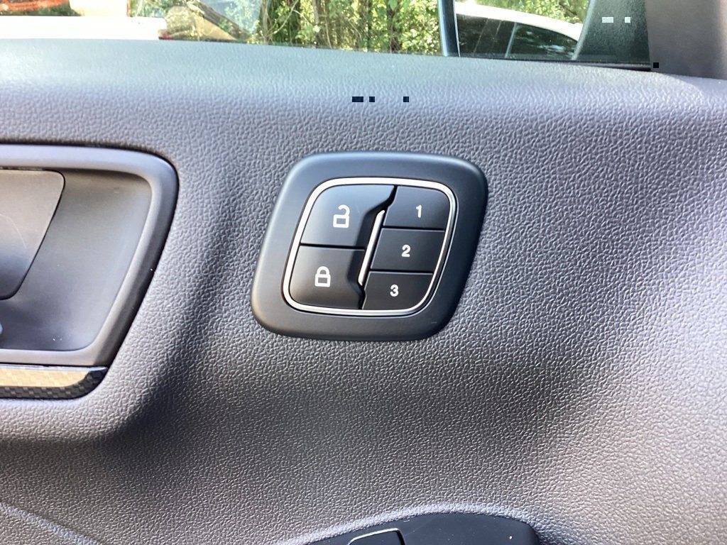 New 2025 Ford Escape ST-Line Elite image 61