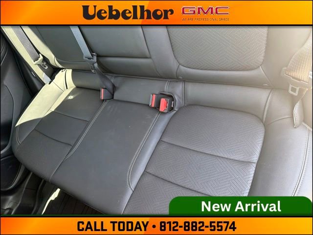 Used 2022 Buick Encore GX Essence w/ Experience Buick Package AWD/4WD image 16